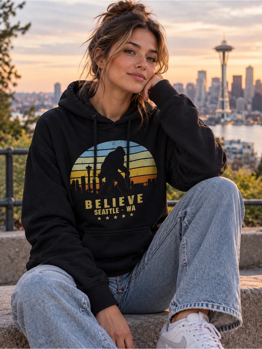 RetroVision Seattle Bigfoot Believe Hoodie Small Black Sasquatch PNW